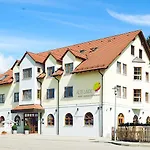Alte Linde & Restaurant Hotel Aalen