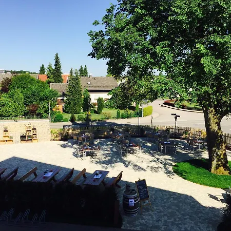 Hotel Alte Linde & Restaurant 3*